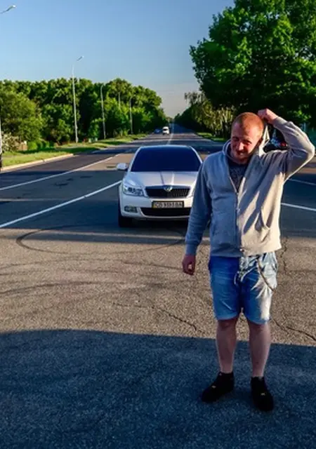 Я Игорь, 32, из Чернигова, ищу знакомство для общения