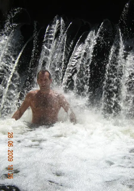 Я Лавр, 60, из Донецка, ищу знакомства без обязательств