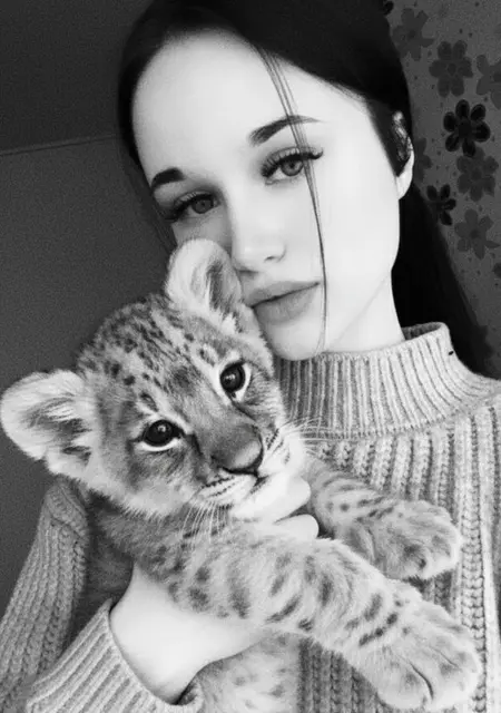 Я Дашулька, 20, знакомлюсь для вирта в Амстердаме