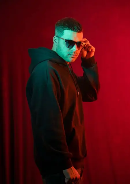 Андрій з Луцька, шукаю на сайті вірт