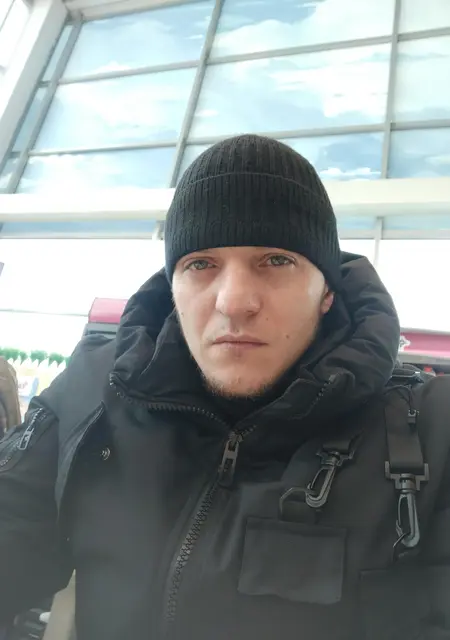 Я Руслан, 33, знакомлюсь для приятного времяпровождения в Донецке