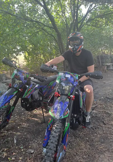 Я Евгени, 37, знакомлюсь без обязательств в Иловайске