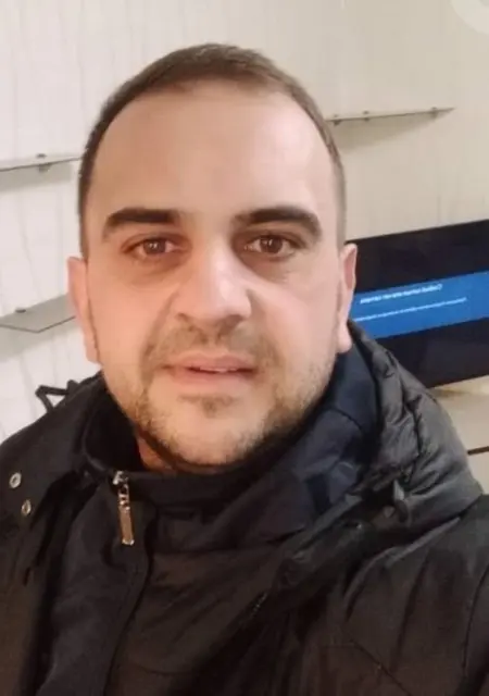 Александр из Татарбунар, мне 40, познакомлюсь для постоянных отношений