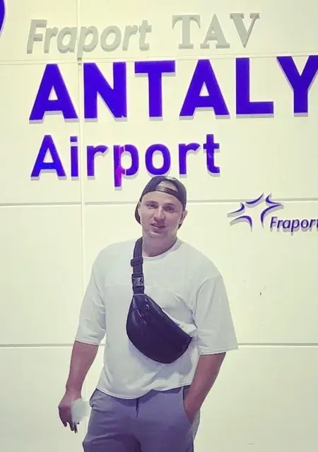 Я Dimon, 29 років з Кам'янського, шукаю знайомство для відкриті стосунки