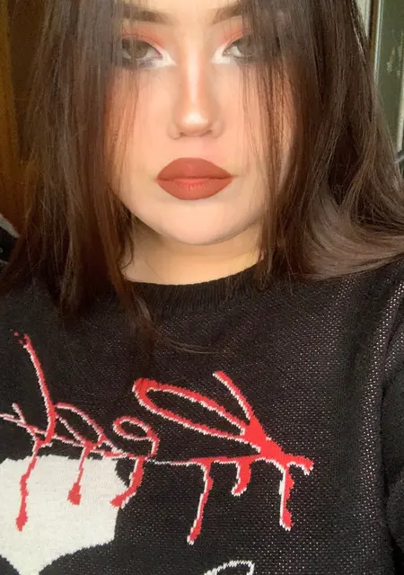 Вероника из Киева, мне 18, познакомлюсь для вирта