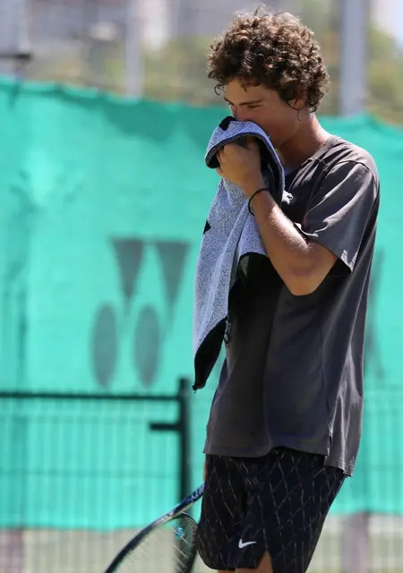 Taylor из Аликанте, ищу на сайте знакомства на одну ночь