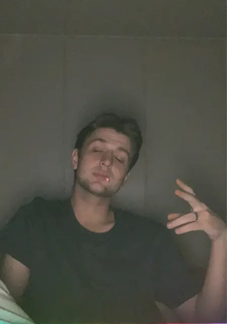 Vladislav из Вроцлава, мне 24, познакомлюсь для вирта