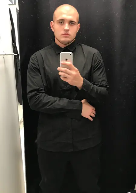 Назар з Черкас, шукаю на сайті знайомства без зобов'язань