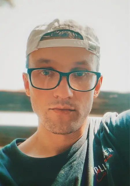 Я Святослав, 23, знакомлюсь для вирта в Ровно