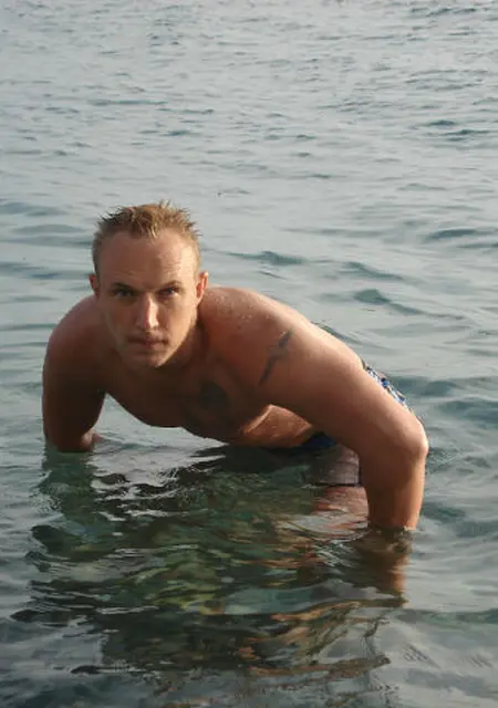 Я Алексей, 42, знакомлюсь на одну ночь в Киеве