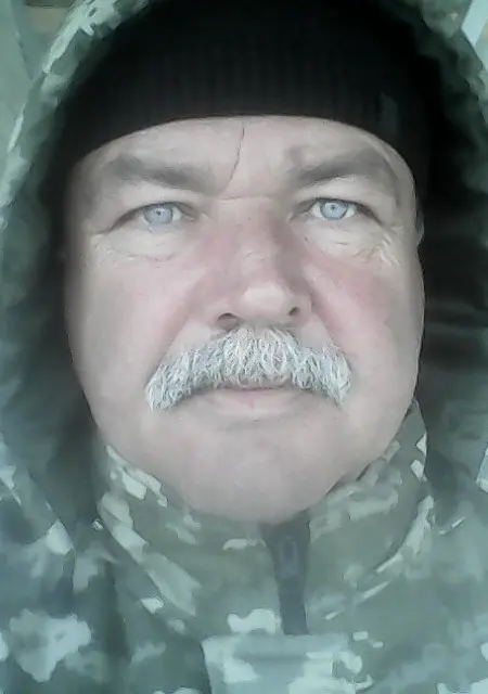 Я Сергей, 59 років з Харкова, шукаю знайомство для дружби