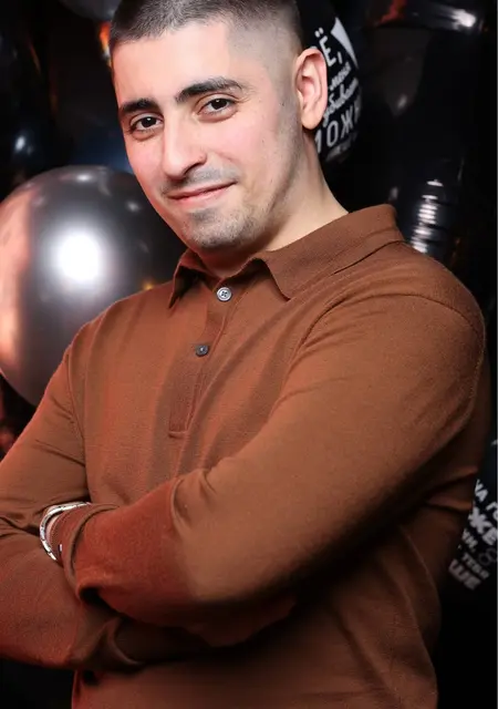 Я Arman, 26, из Каменского, ищу знакомство для приятного времяпровождения