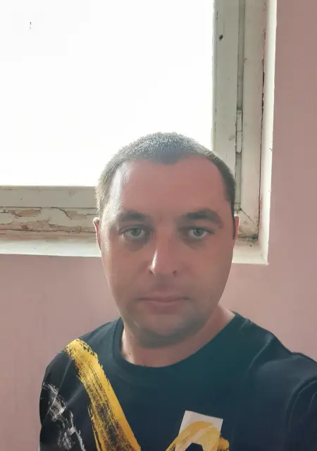 Сергій из Ильинцов, мне 38, познакомлюсь без обязательств