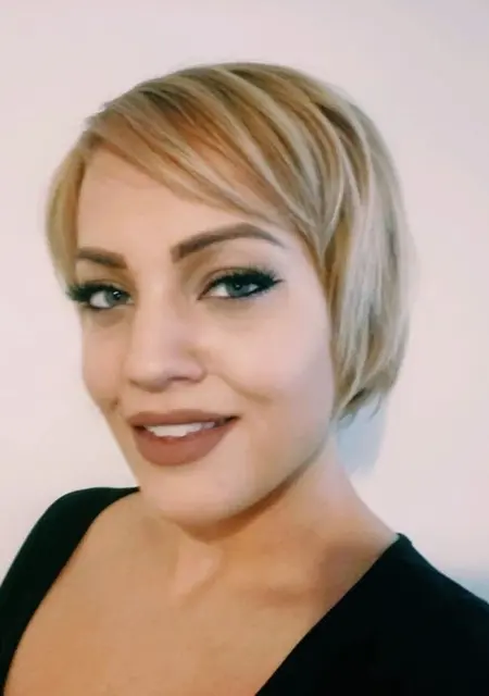 Bianca from London, 32 years old, ready to meet