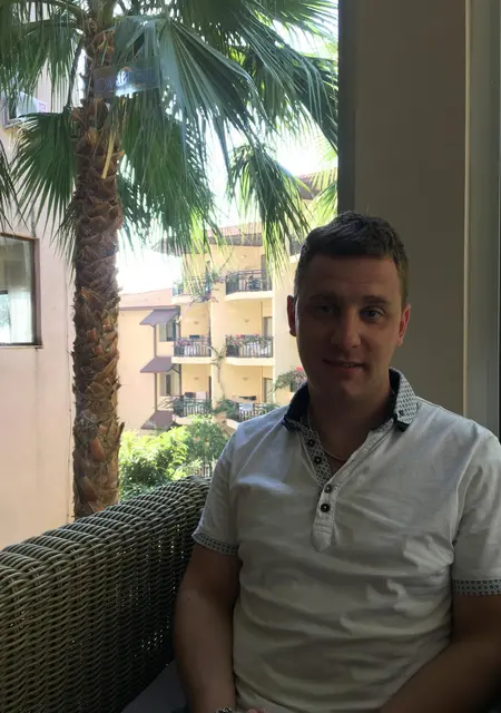 Я Александр, 37, знакомлюсь без обязательств в Черновцах