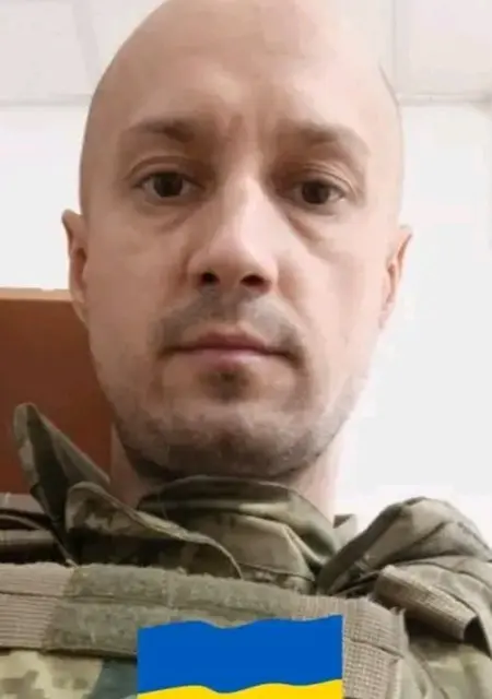 Денис з Кам'янського, мені 36 років, познайомлюсь на одну ніч