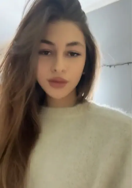 Виолетта из Одессы, ищу на сайте постоянные отношения