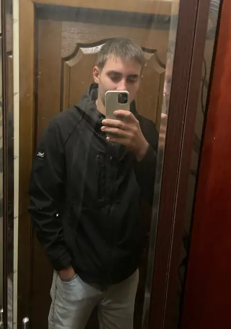 Я Valera, 20, из Кременчуга, ищу знакомства на одну ночь