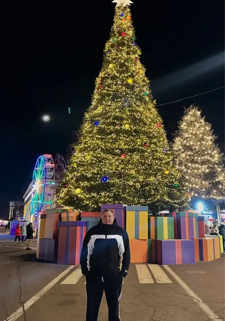 Я Микола, 22, из Вроцлава, ищу знакомство для приятного времяпровождения