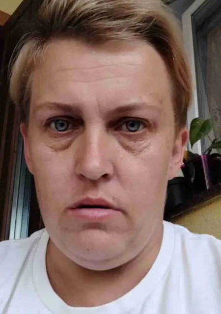 Я Оля, 25, из Киева, ищу знакомства без обязательств