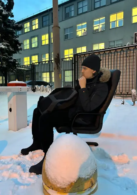 Andrii из Днепра, мне 21, познакомлюсь для приятного времяпровождения