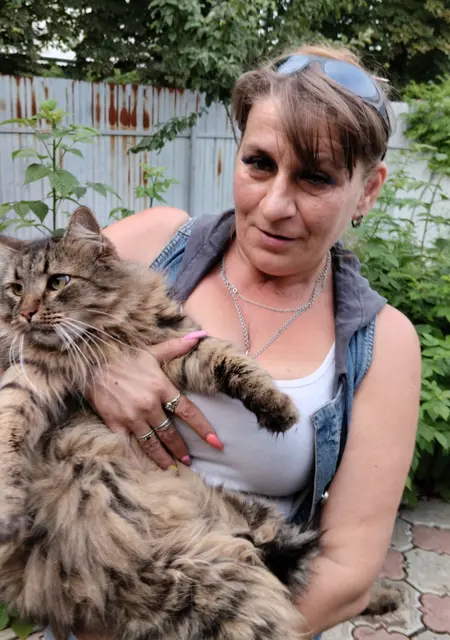 Я Лариса, 51, из Донецка, ищу знакомство для постоянных отношений