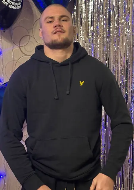 Я Сергей, 31, из Кривого Рога, ищу знакомства без обязательств