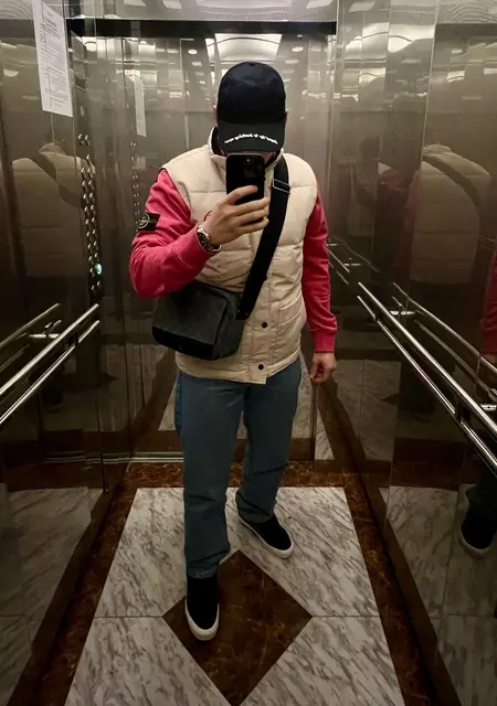 Дима из Бобровиця, мне 25, познакомлюсь на одну ночь