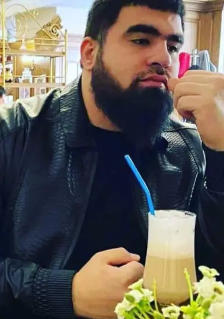 Усман из Ташкента, мне 29, познакомлюсь без обязательств