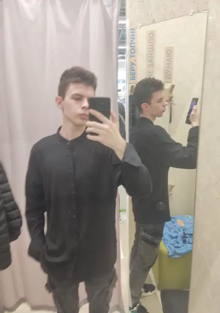 Максим из Чернигова, ищу на сайте знакомства на одну ночь