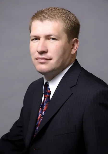 Артур из Буди, мне 38, познакомлюсь для общения