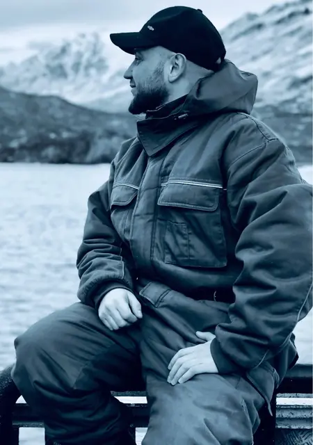 Я Виталий, 34, знакомлюсь для приятного времяпровождения в Луганске