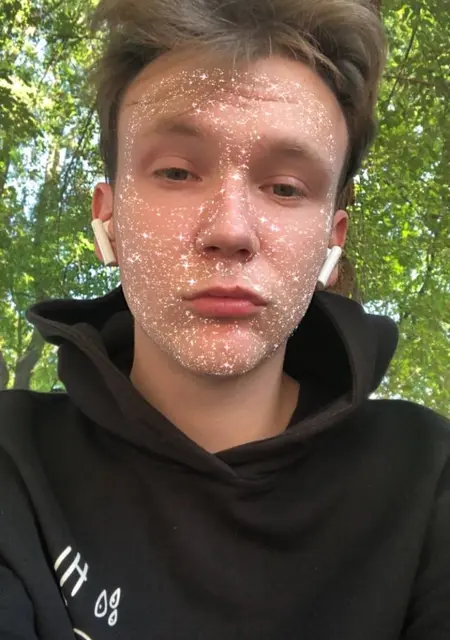 Я Саня, 21, знакомлюсь для постоянных отношений в Днепре