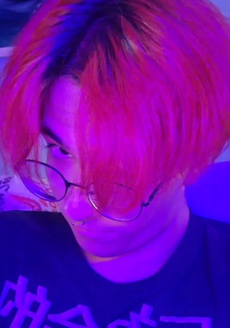 Я Михаил, 19, из Ташкента, ищу знакомство для дружбы