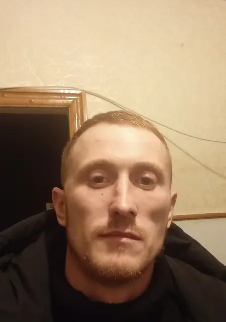 Юра з Львова, шукаю на сайті спілкування