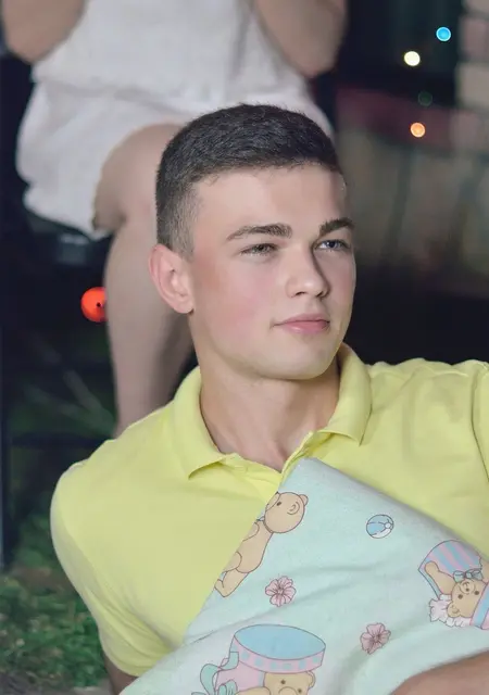 Рома из Ровно, мне 25, познакомлюсь для вирта