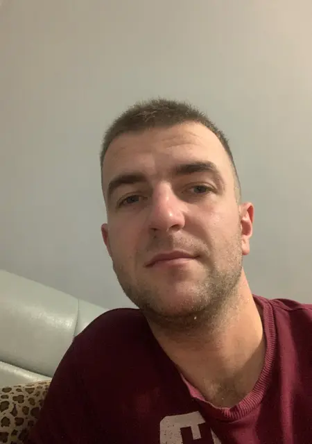 Я Андрій, 32, из Дрогобича, ищу знакомство для приятного времяпровождения