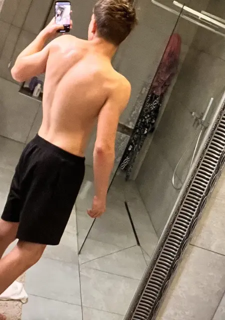 Timur з Novohrad-Volynskyi, шукаю на сайті знайомства на одну ніч