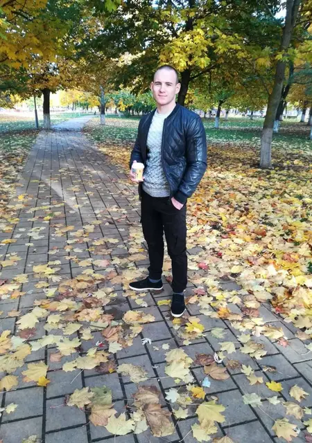 Игнат из Солигорска, мне 31, познакомлюсь для приятного времяпровождения