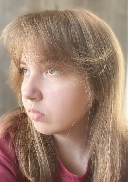 Я Полина, 19, из Амстердама, ищу знакомства на одну ночь