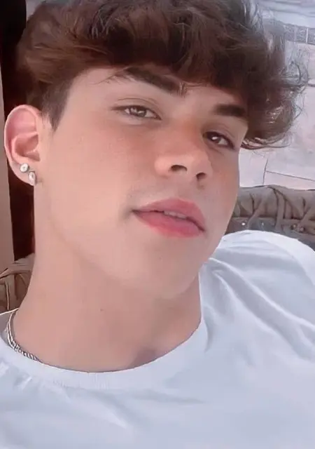 Sex из Кул, мне 26, познакомлюсь на одну ночь