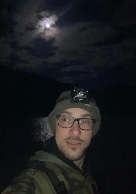 Я Lukas, 33, знакомлюсь на одну ночь в Йиглаве