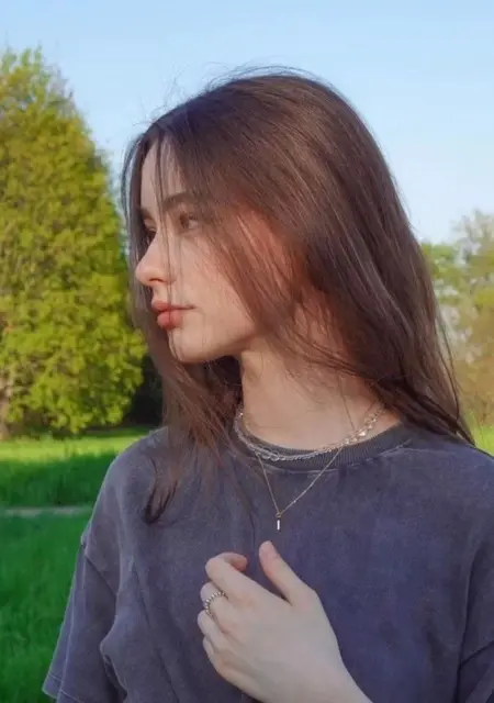 Я Катюша, 19, из Киева, ищу знакомство для вирта