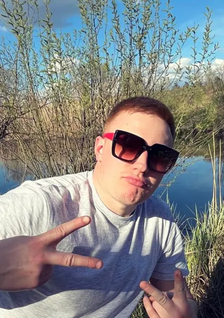 Я Влад, 28 років, знайомлюсь для приємного проведення часу у Кам'янському