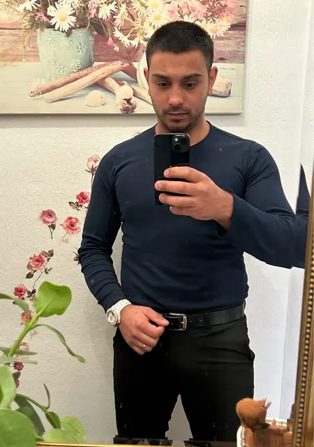 Eduard из Гамбурга, ищу на сайте знакомства на одну ночь