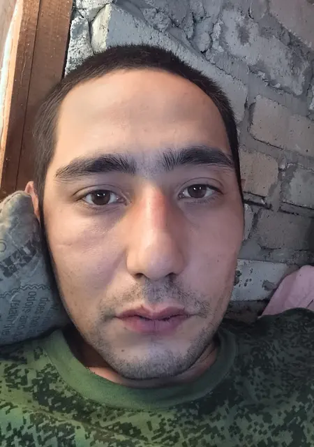 Я Виталий, 33, знакомлюсь для вирта в Макеевке