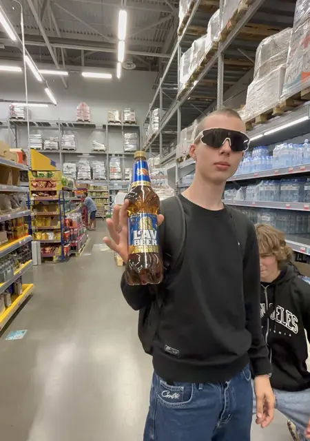 Лев из Амстердама, ищу на сайте знакомства на одну ночь