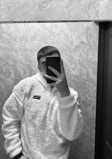 Максим из Червонограда, ищу на сайте знакомства на одну ночь