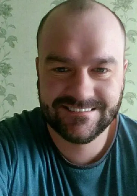 Дмитрий из Энергодара, ищу на сайте знакомства без обязательств