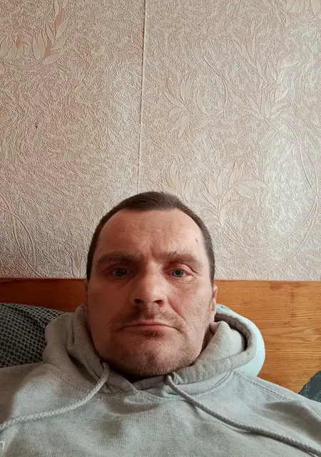 Андрей з Кривого Рогу, шукаю на сайті вірт